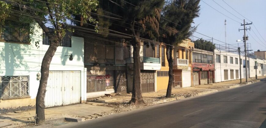 Vendo Casa como terreno cerca de Lindavista, CDMX