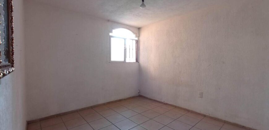 Zona del Miravalle-Gomez Farias Vendo casa duplex