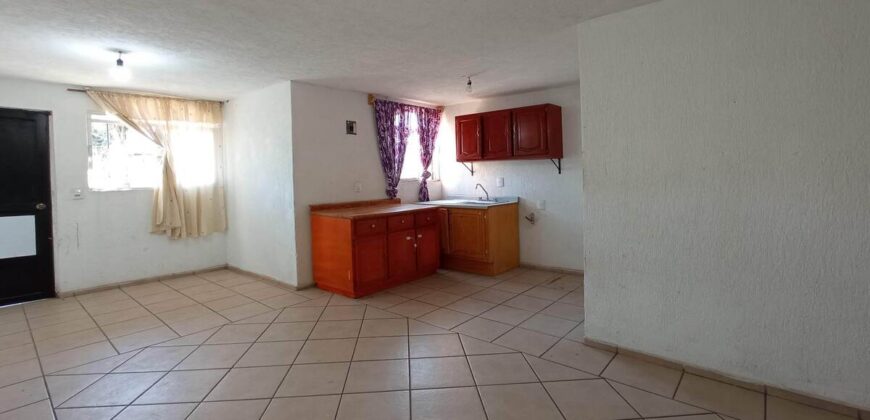 Zona del Miravalle-Gomez Farias Vendo casa duplex