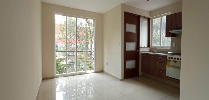 Departamento exterior, metro Nativitas, Cdmx