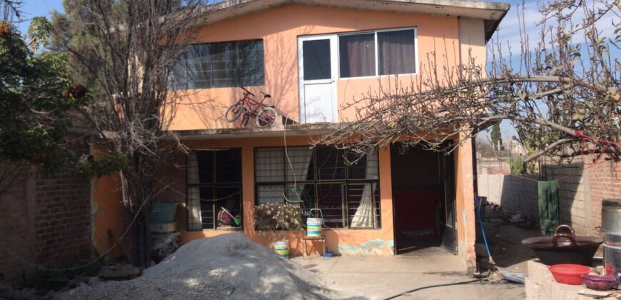 Casa con terreno zona centro de Zumpango, EdoMex
