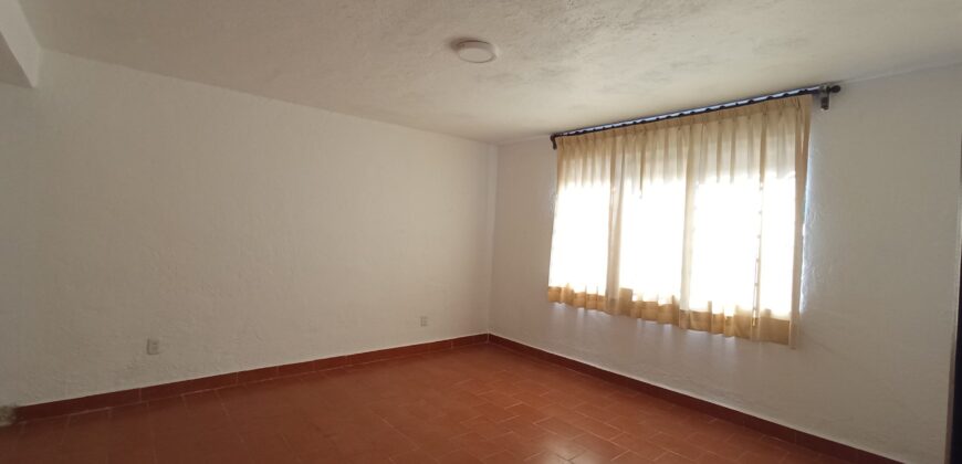 Casa de un nivel en Villa Quietud Coyoacán CDMX