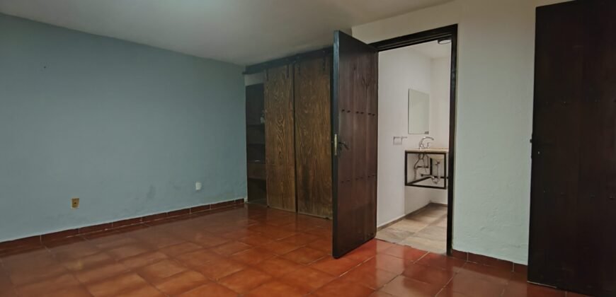 Casa de un nivel en Villa Quietud Coyoacán CDMX